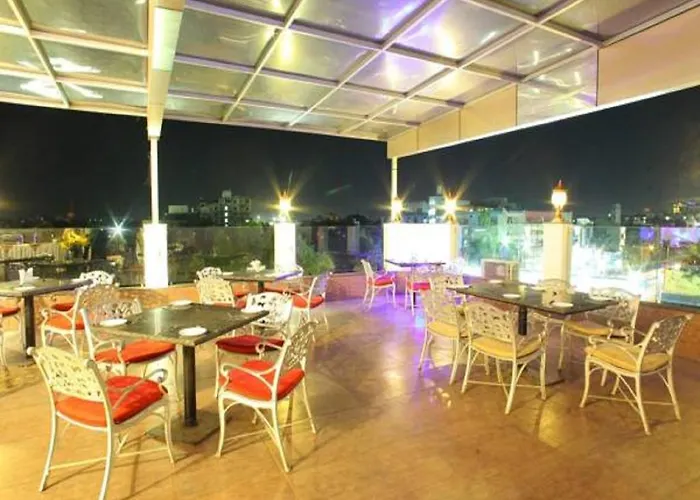 Hotel Kanchan Tilak Indore