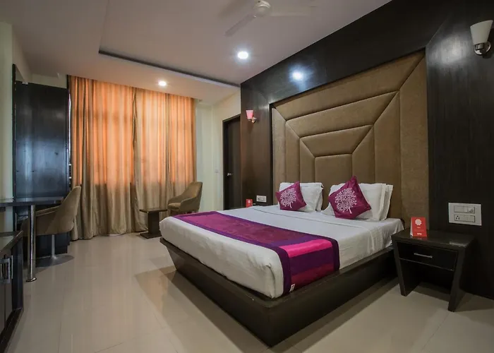Capital O 1546 The Sensation Hotel Indore