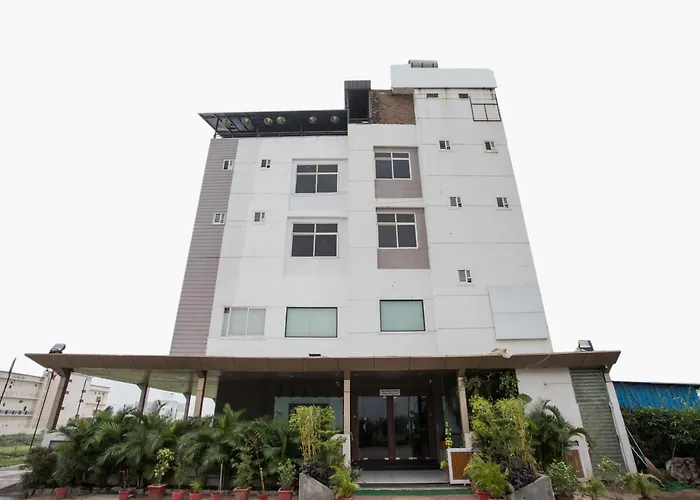Capital O 1546 The Sensation Hotel Indore